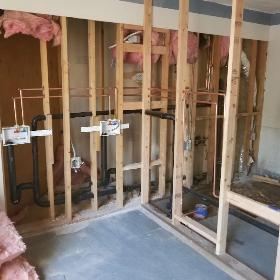 Copper pipe rough-in and plumbing installation in South Houston